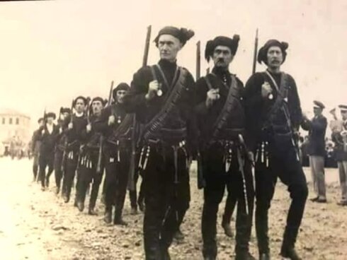 İngilizleri ve Yunanları şaşkına uğratan birlikler...