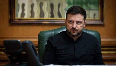 Trampın bu sülh layihəsi, özünün sədrliyi ilə SSRİ - nin o vaxtkı " Ali Sovetini" xatırladır.