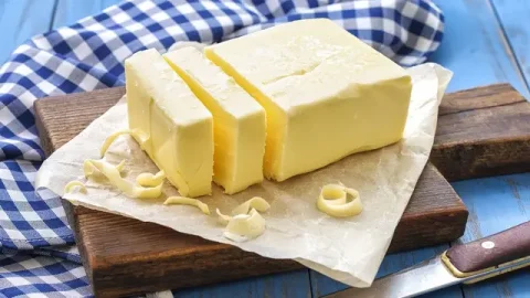 10 manata satılan kərə yağları: - Sağlamlıq üçün nə qədər təhlükəlidir?
