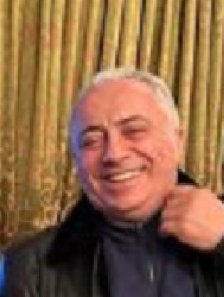 "Servis+" MTK-da sakinləri ayağa qaldıran dələduzluq - Nazim Tahirov kürəkəni satdığı mənzilləri sürücüsü vasitəsilə geri alır